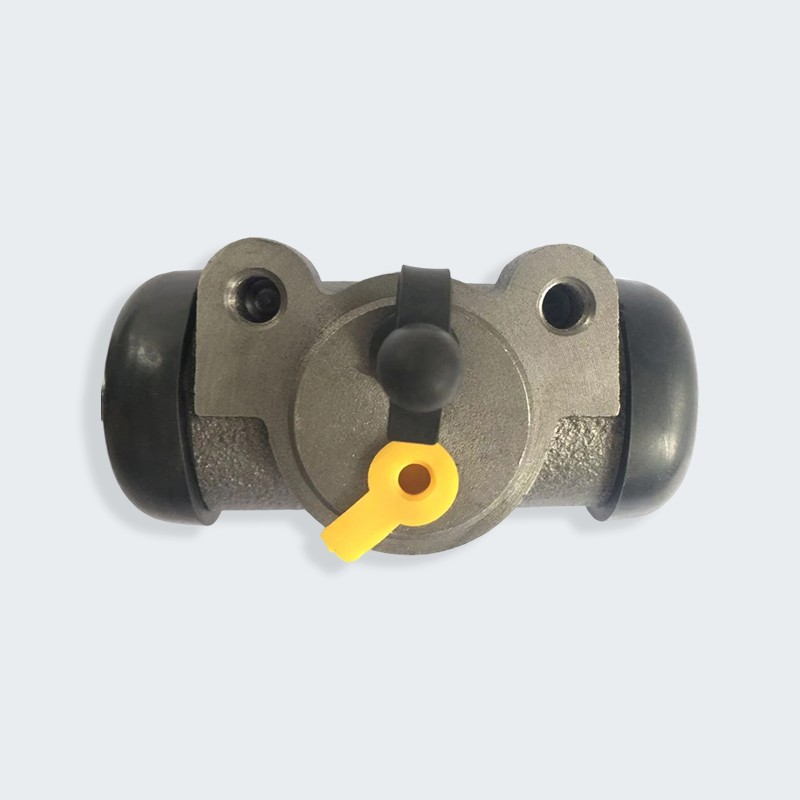 Stivuitor Komatsu 2-3 tone cilindru de frana Stivuitor Komatsu 2-3 tone cilindru de frana